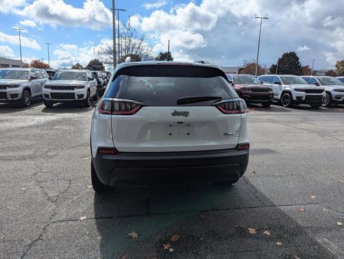 2021 Jeep Cherokee Latitude