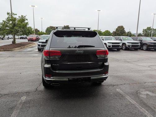 2018 Jeep Grand Cherokee Summit