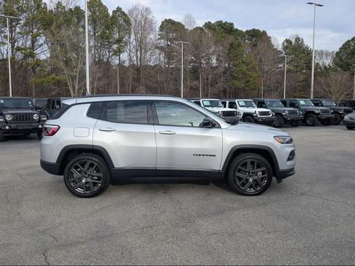 2026 Jeep Compass Latitude