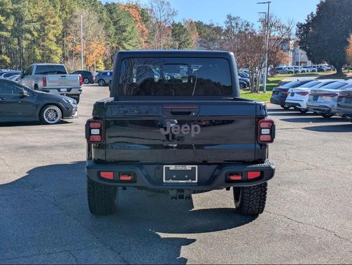 2026 Jeep Gladiator Mojave 4x4