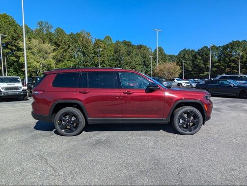 2025 Jeep Grand Cherokee L Altitude