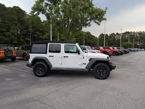 2023 Jeep Wrangler Sport