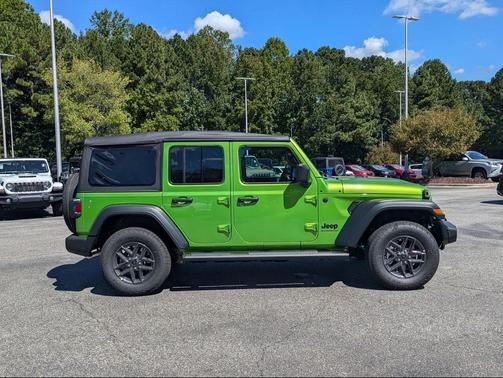 2025 Jeep Wrangler Sport S