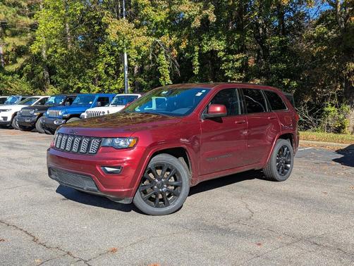 2021 Jeep Grand Cherokee Laredo