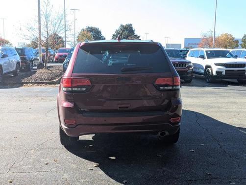 2021 Jeep Grand Cherokee Laredo