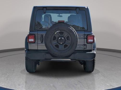 Granite Crystal Metallic Clearcoat 2026 Jeep Wrangler Sport