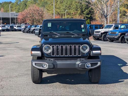 2026 Jeep Wrangler 4-Door Sahara 4x4