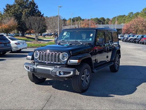 2026 Jeep Wrangler 4-Door Sahara 4x4