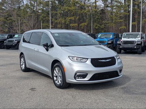 2026 Chrysler Pacifica L