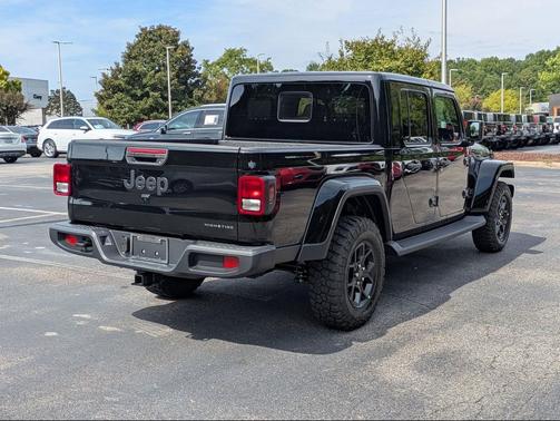 2025 Jeep Gladiator High Tide
