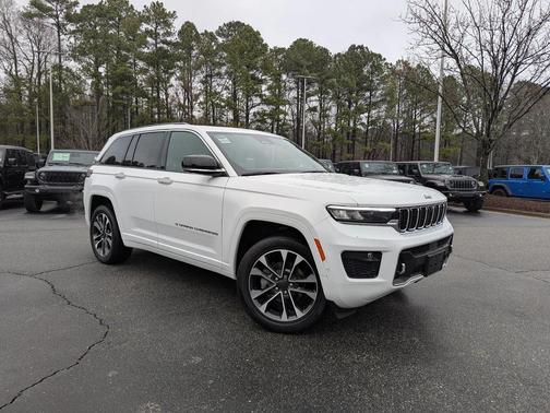 2023 Jeep Grand Cherokee Overland