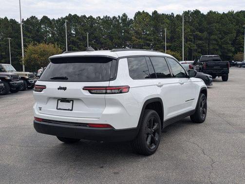 2025 Jeep Grand Cherokee L Altitude