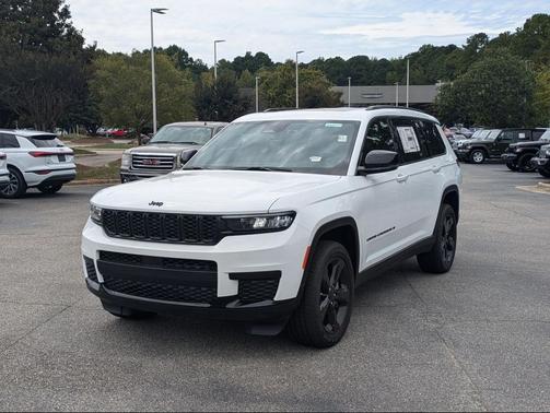 2025 Jeep Grand Cherokee L Altitude
