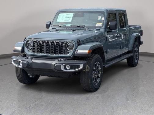 Anvil Clearcoat 2026 Jeep Gladiator Sahara 4x4