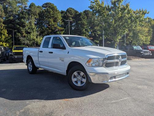2024 RAM 1500 Classic SLT