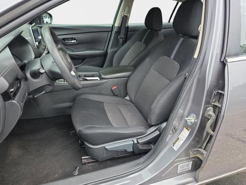 Gun Metallic 2024 Nissan Sentra SV