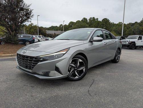 2021 Hyundai ELANTRA SEL