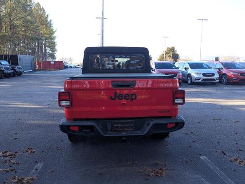 2020 Jeep Gladiator Sport S