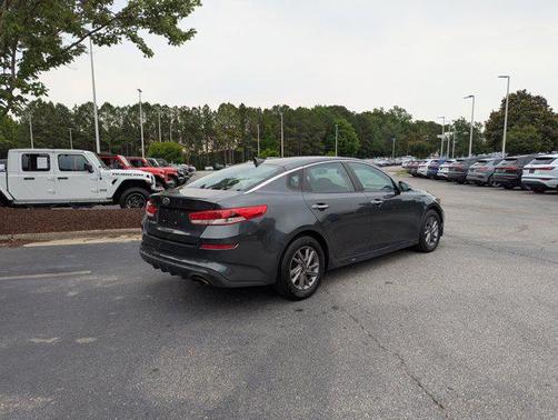 2020 Kia Optima LX