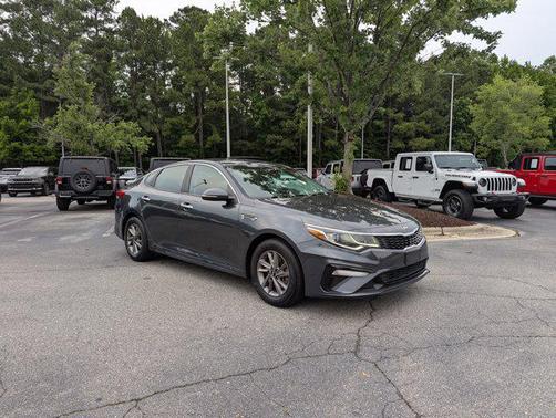 2020 Kia Optima LX