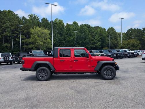 2025 Jeep Gladiator Sport S