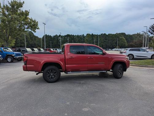 2020 Toyota Tacoma SR5