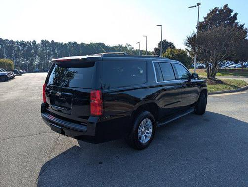 2017 Chevrolet Suburban LT