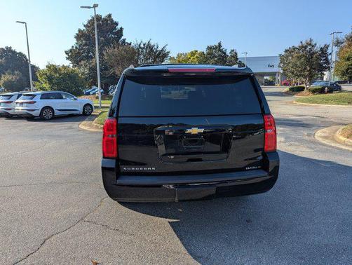 2017 Chevrolet Suburban LT