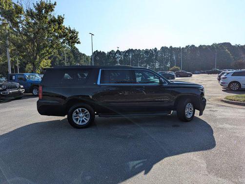 2017 Chevrolet Suburban LT