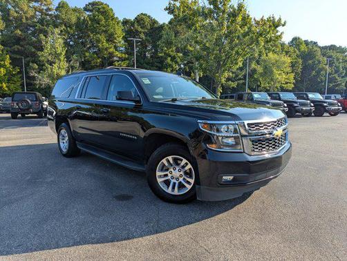 2017 Chevrolet Suburban LT