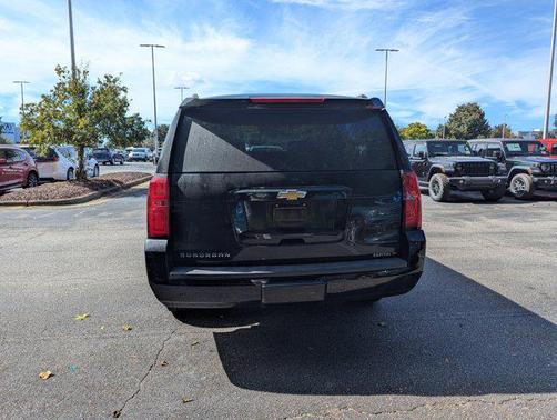2017 Chevrolet Suburban LT