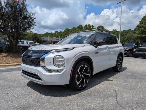 2023 Mitsubishi Outlander PHEV SEL