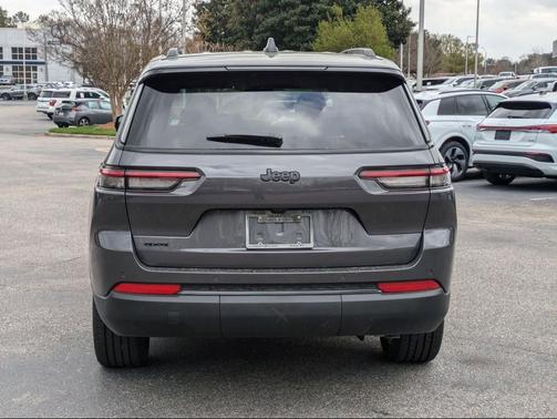 2025 Jeep Grand Cherokee L Altitude