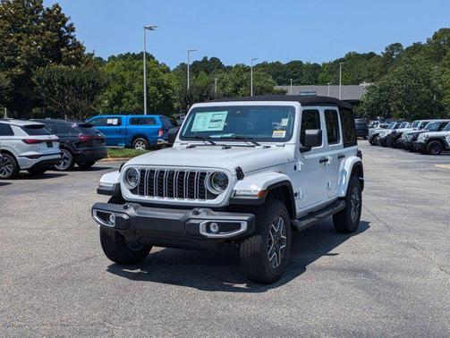 2025 Jeep Wrangler 4-Door Sahara 4x4
