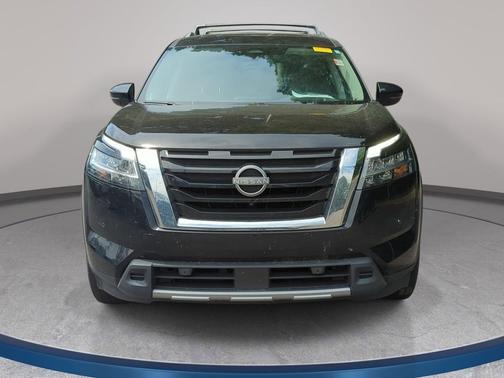 Super Black 2024 Nissan Pathfinder Platinum 4WD