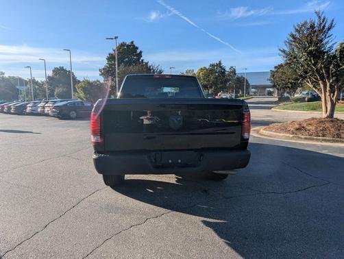 2024 RAM 1500 Classic Warlock Crew Cab 4x2 5'7' Box