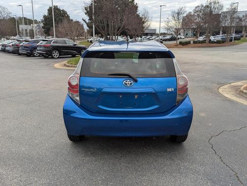 2014 Toyota Prius c Two
