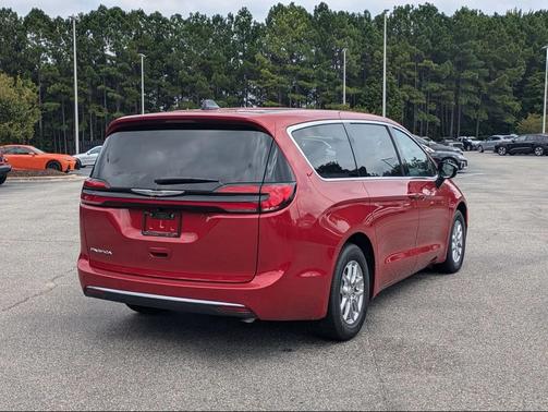 2026 Chrysler Pacifica L