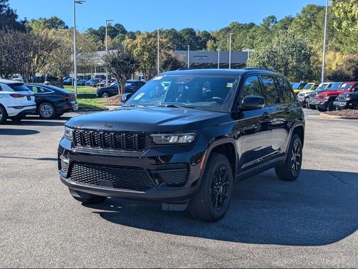 2025 Jeep Grand Cherokee Altitude
