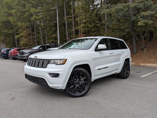 2020 Jeep Grand Cherokee Altitude