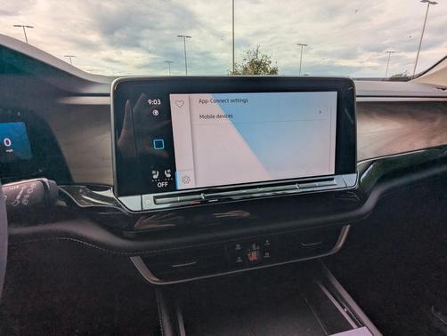 2024 Volkswagen Atlas 2.0T SE w/Technology 4MOTION