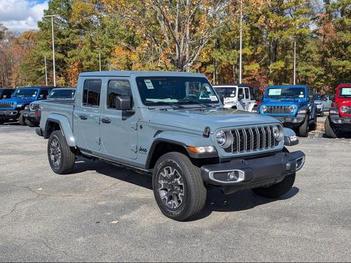 2025 Jeep Gladiator Sport S
