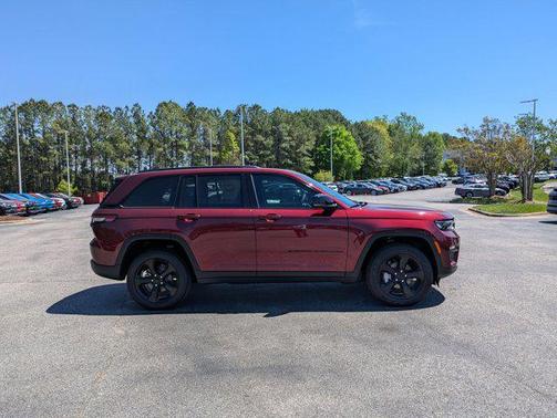 2025 Jeep Grand Cherokee Limited X