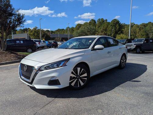 2021 Nissan Altima 2.5 SV