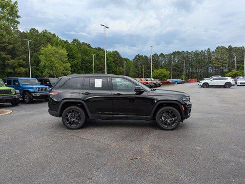 2024 Jeep Grand Cherokee Altitude
