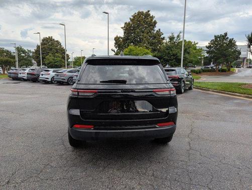 2024 Jeep Grand Cherokee Altitude