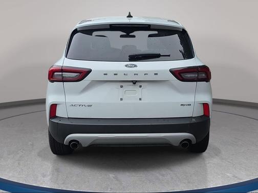 Oxford White 2024 Ford Escape Active