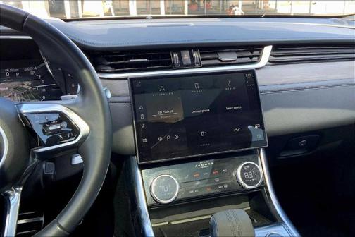 2023 Jaguar XF SE