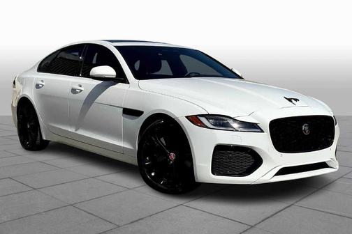 2023 Jaguar XF SE