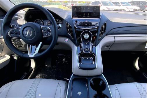 Platinum White Pearl 2026 Acura RDX Technology Package